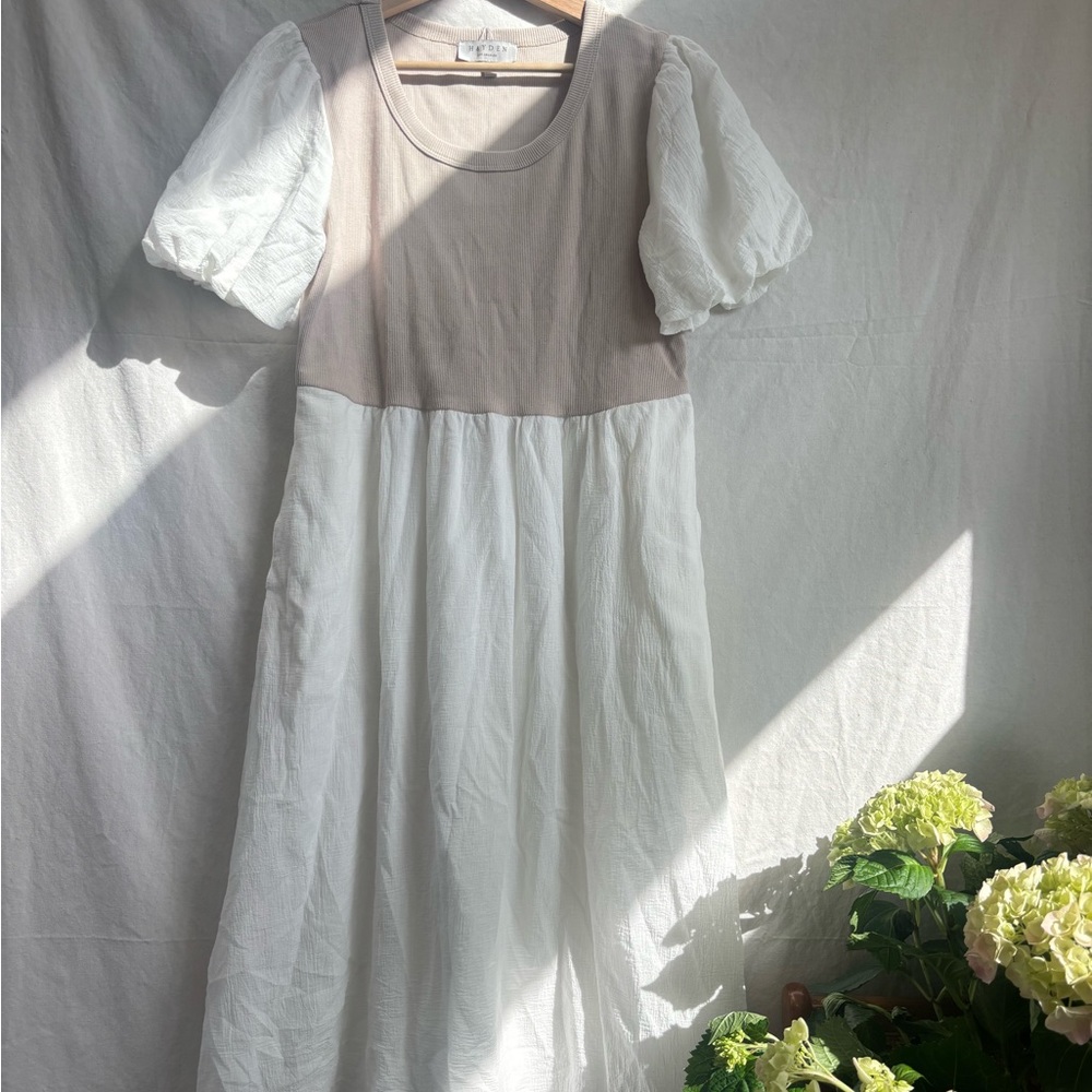 Two-Tone Puff Sleeve Dress - White and Beige